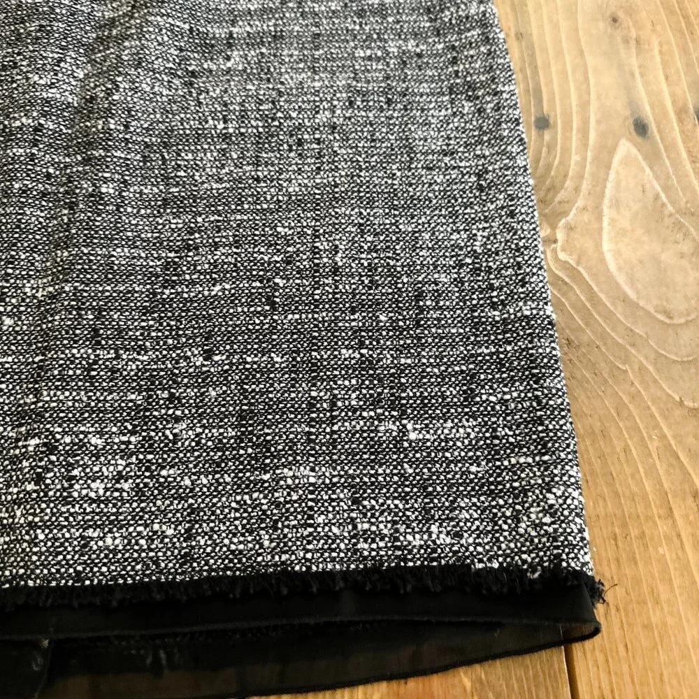 Ann Taylor Tweed Skirt Fine Italian Fabric 6 Black White Gray‎